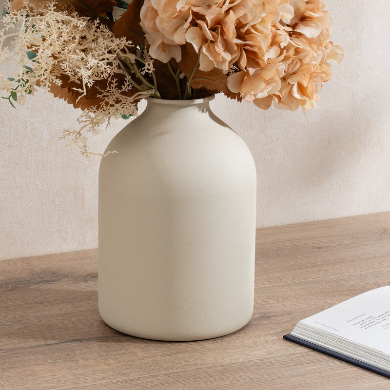 Off White Metal Vase 23.5cm