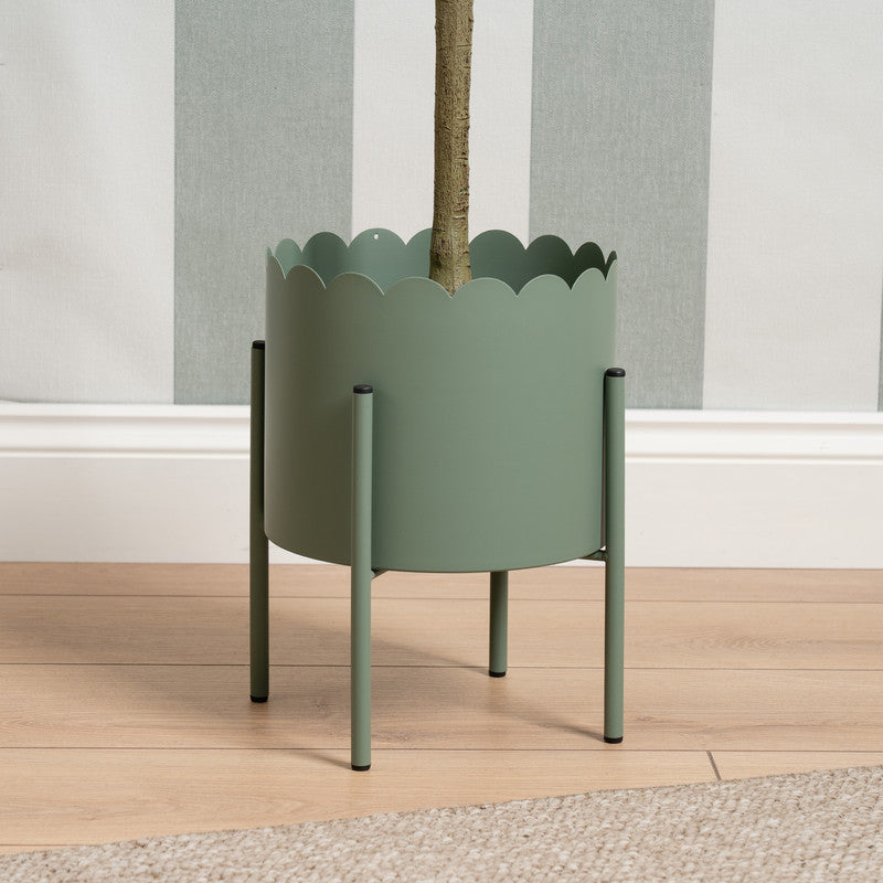 Green Scallop Planter on Stand