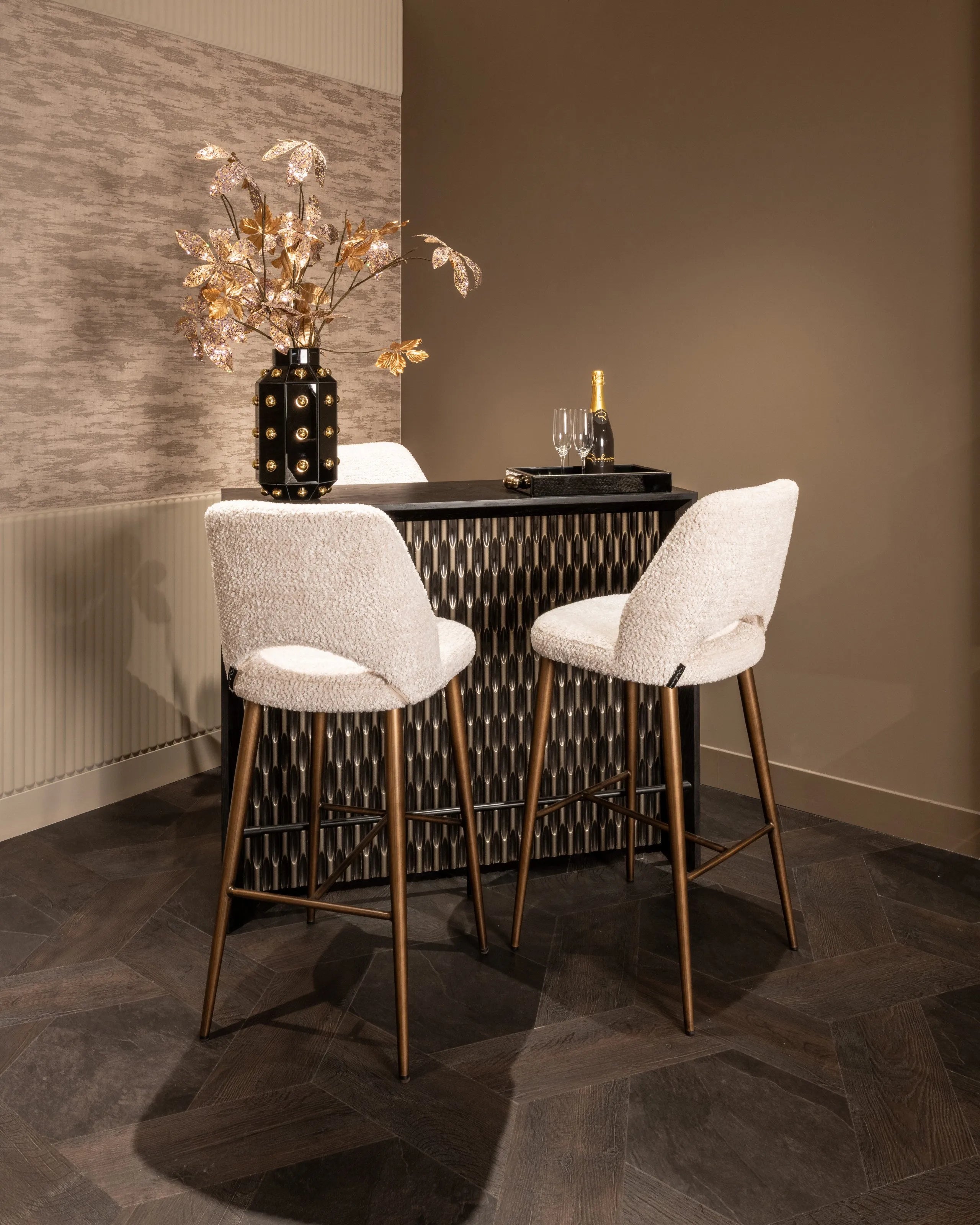 Richmond Interiors Justa Black Vase