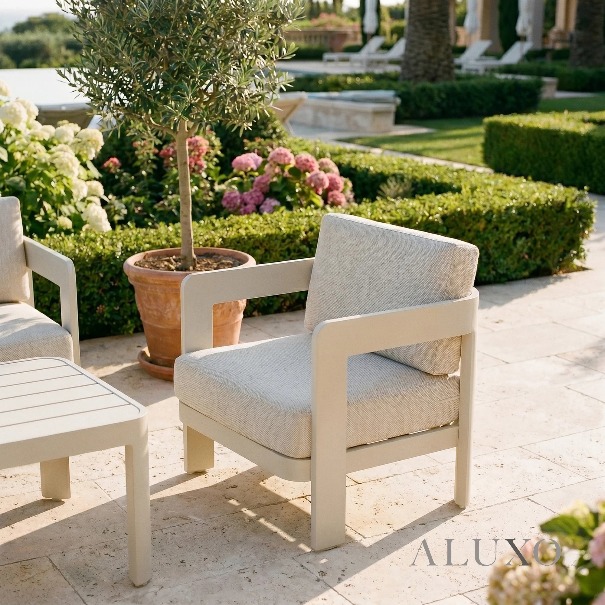 Sofia Outdoor Range - 4 Seater Lounge Set