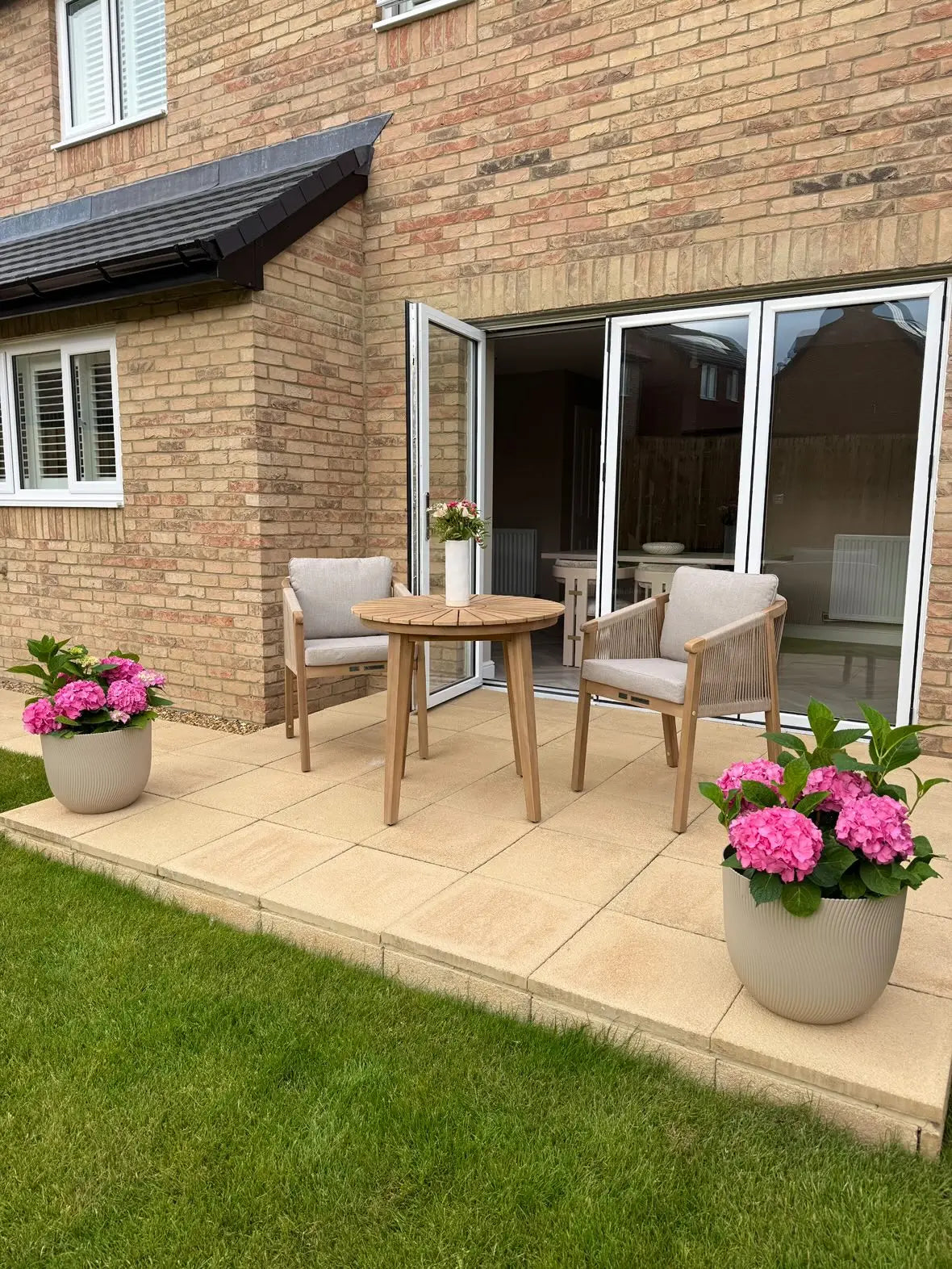 Bella 2 Seater Wood Round Sunray Bistro Dining Set with Bella Dining Chairs