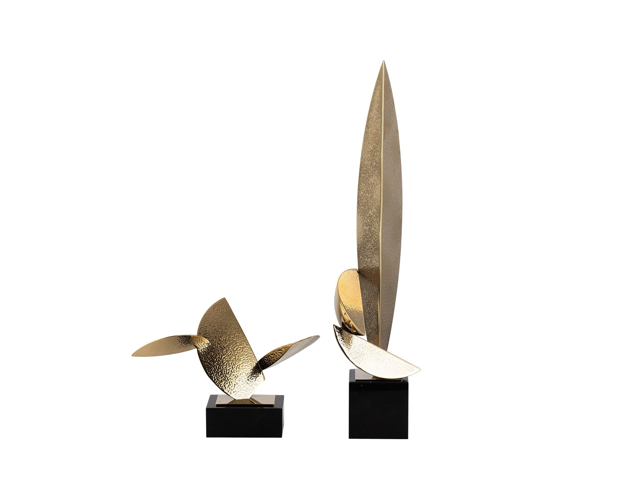 Agar Sculpture - Polished Brass