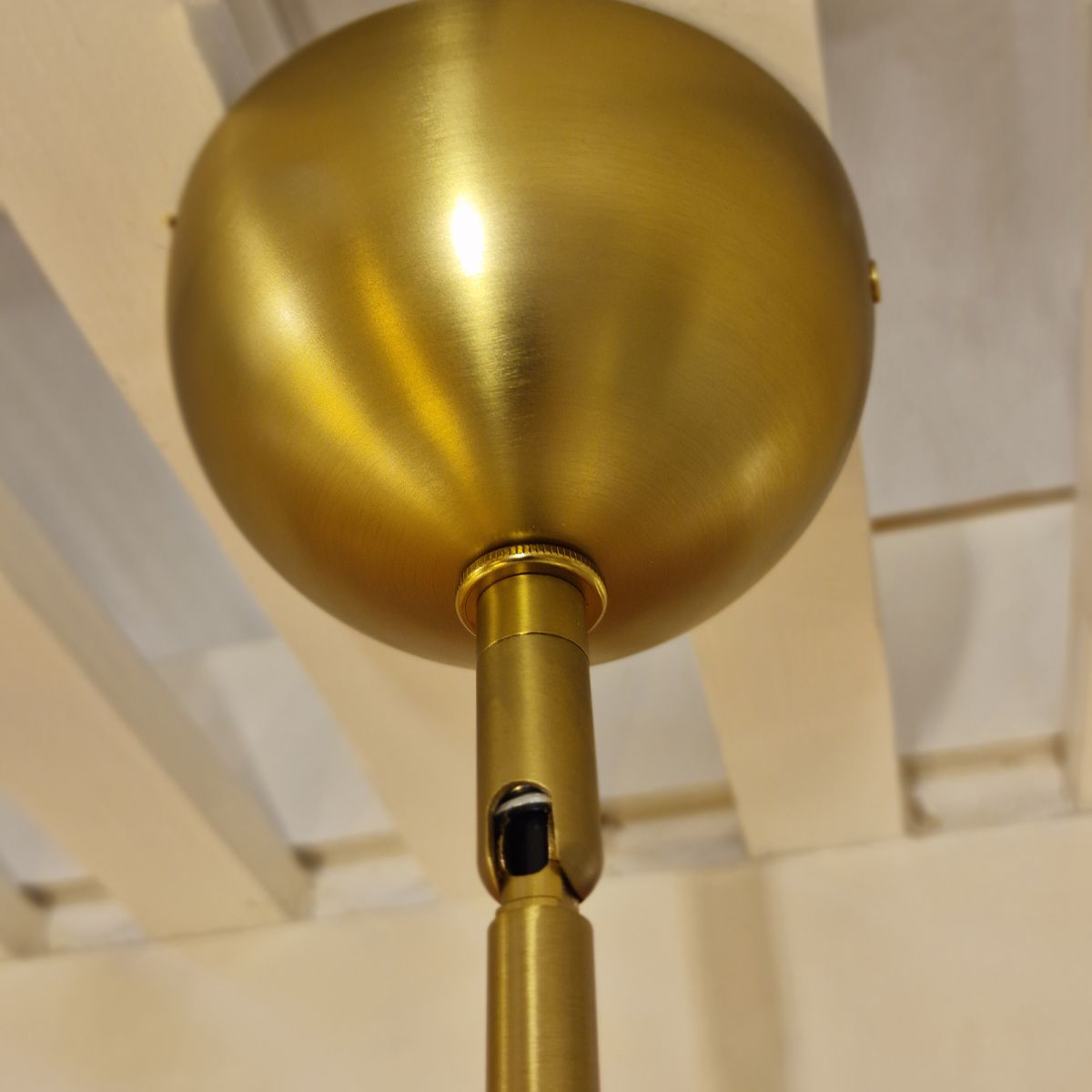 Carta Single Pendant Light - Gold