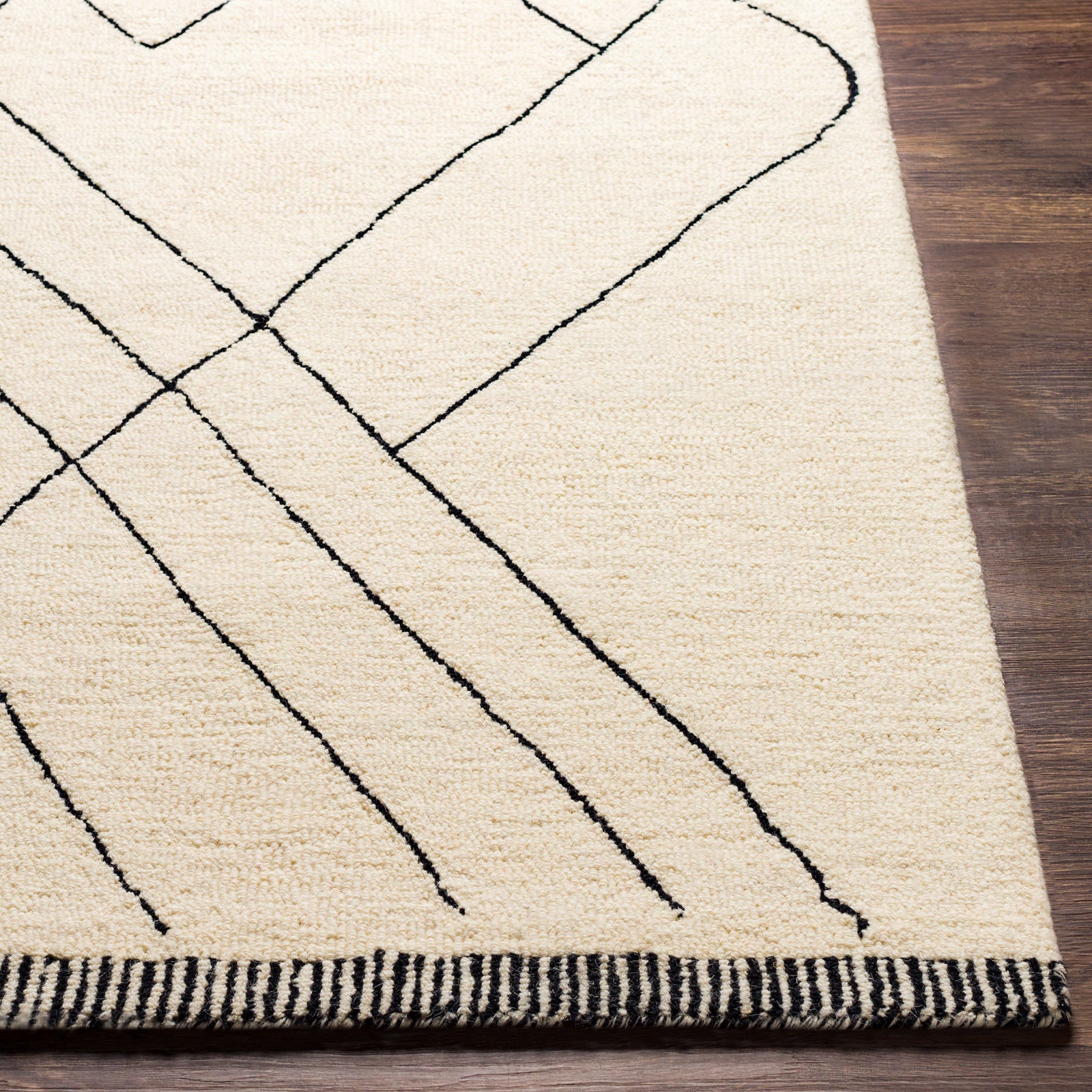 Arsenal Global Hand Tufted Wool Cream & Black Rug 183x274cm - reverse roll detail