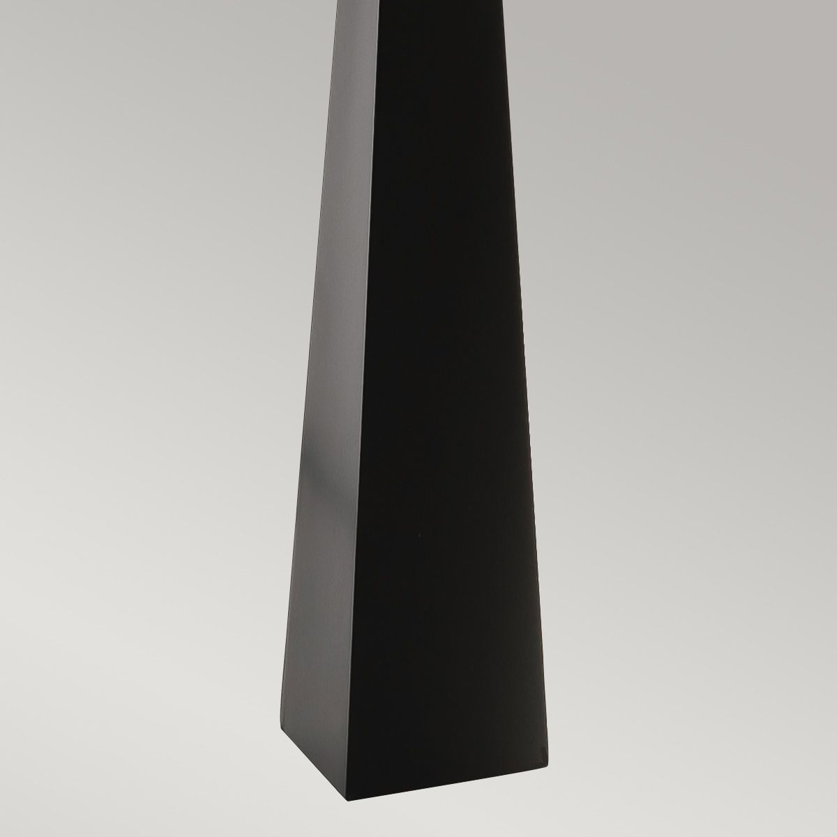 Rubino Floor Lamp - Black