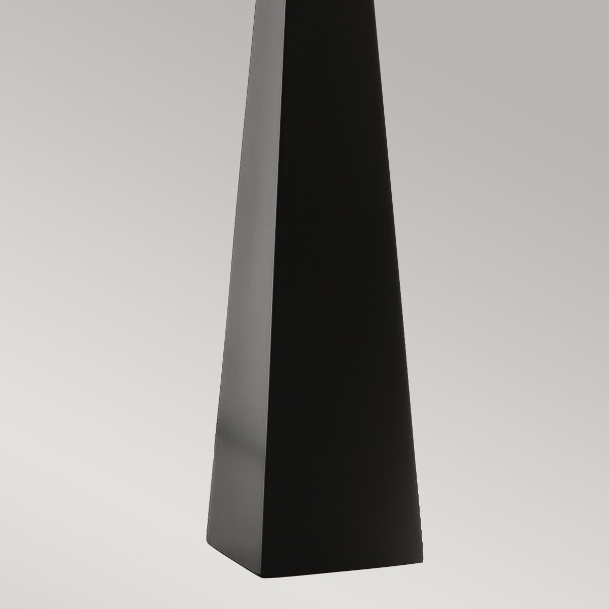Rubino Table Lamp - Black