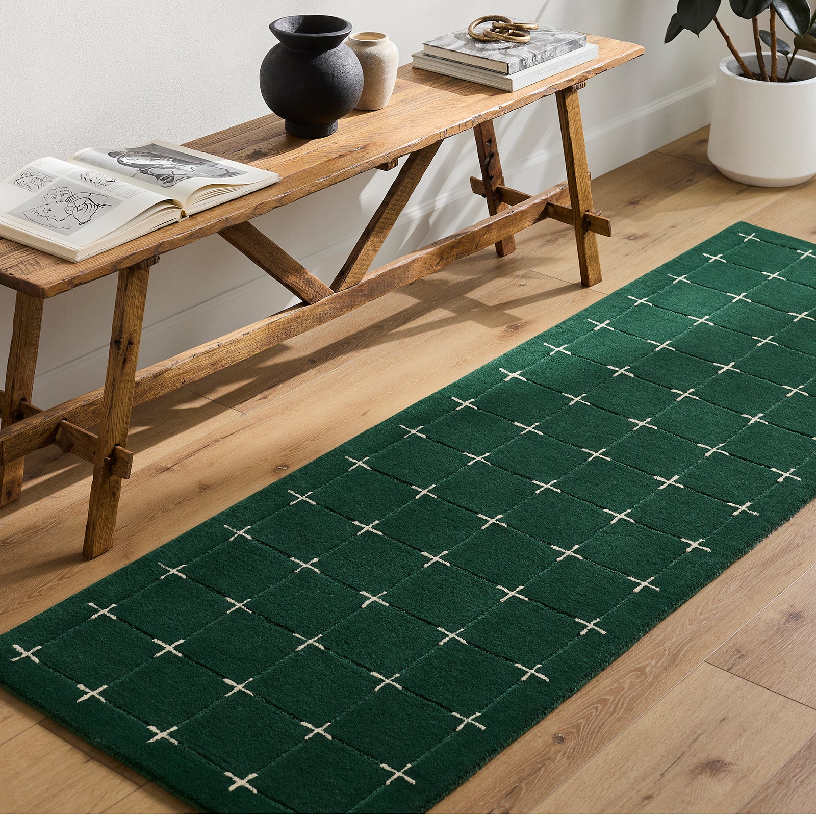 Brook Modern Wool Modern Green & Dark Green Rug 152x229cm - styled detail