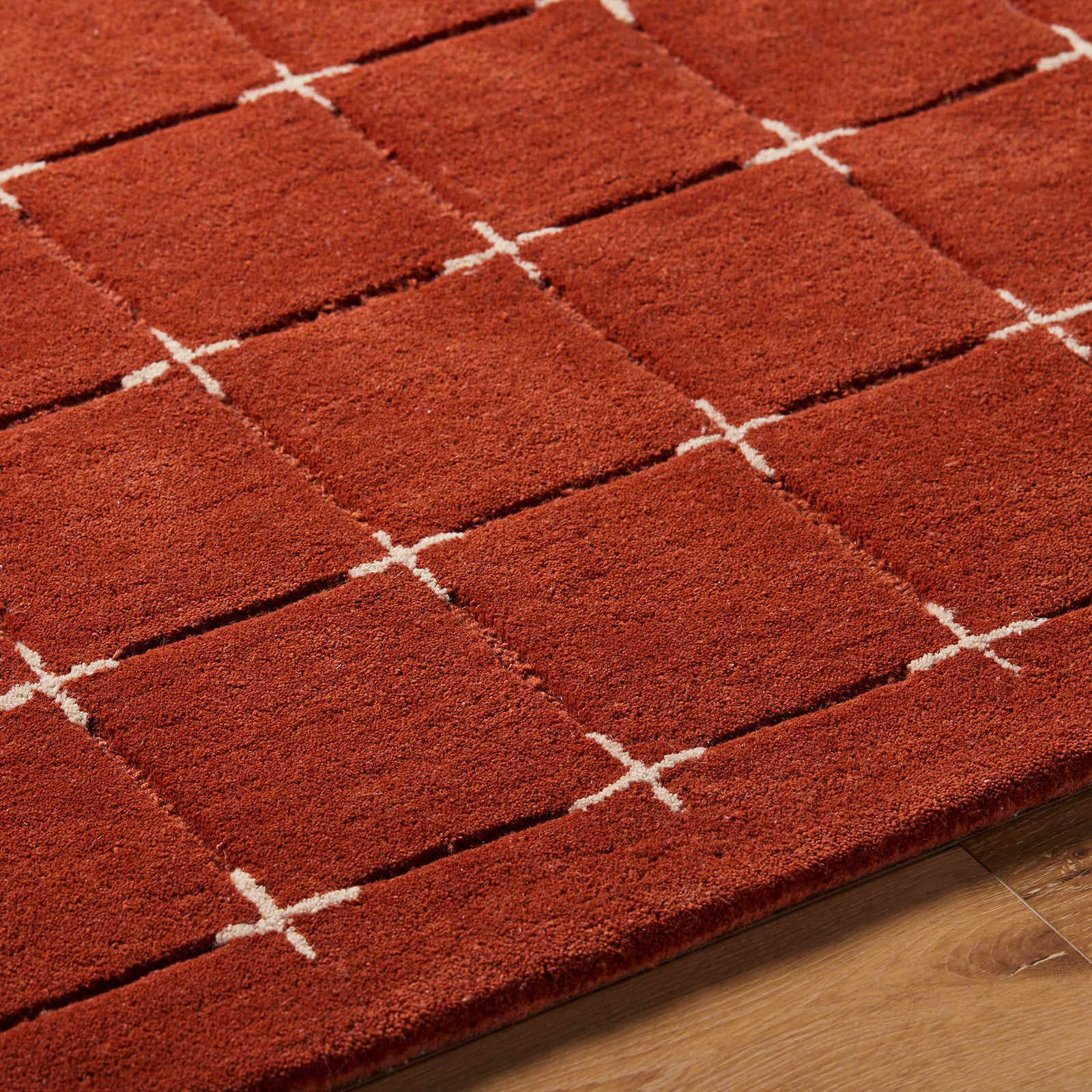Brook Modern Wool Modern Terracotta & Rust Rug 152x229cm - texture detail