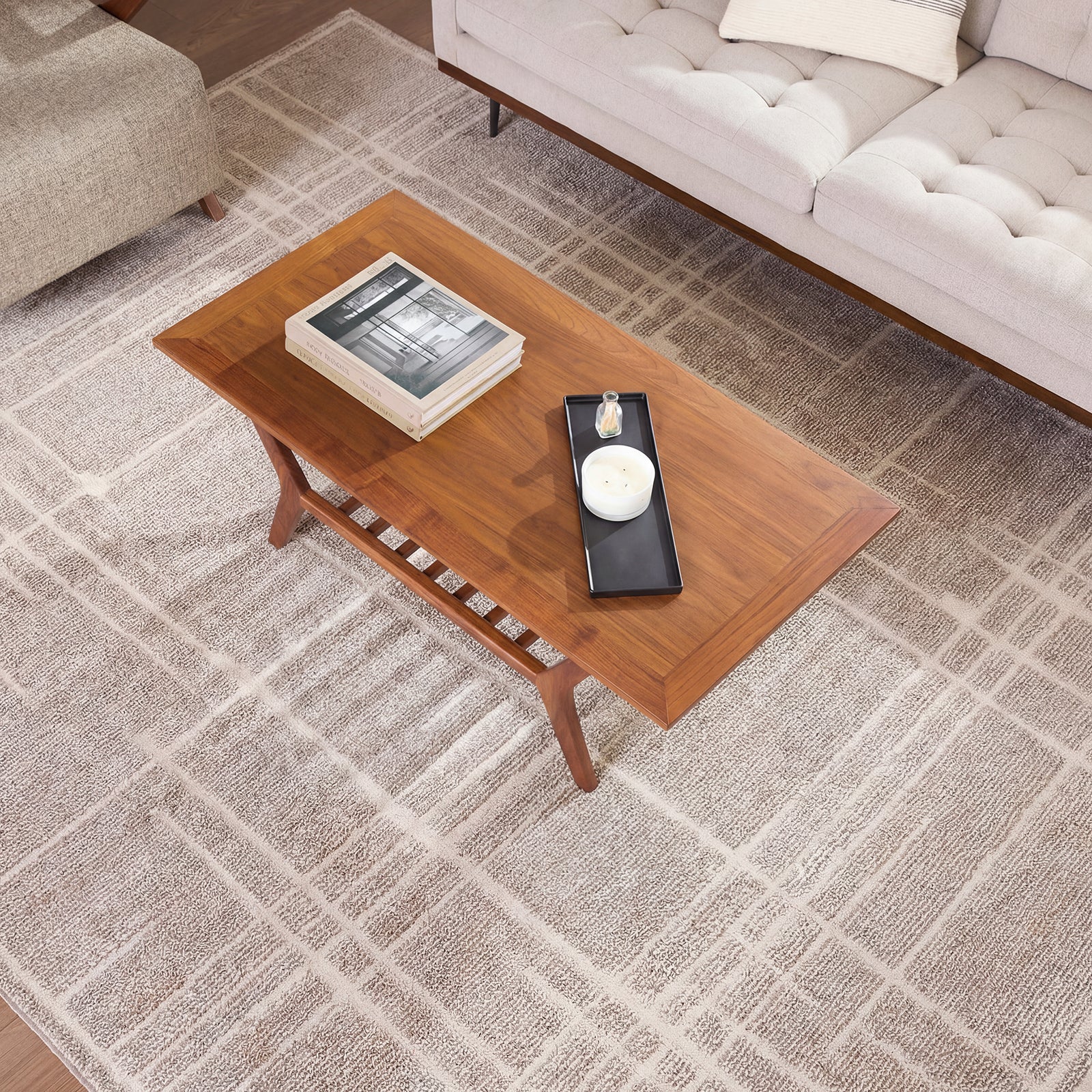 Alba Modern Graphic Taupe & Medium Brown Polypropylene & Polyester Rug 160x213cm - room setting