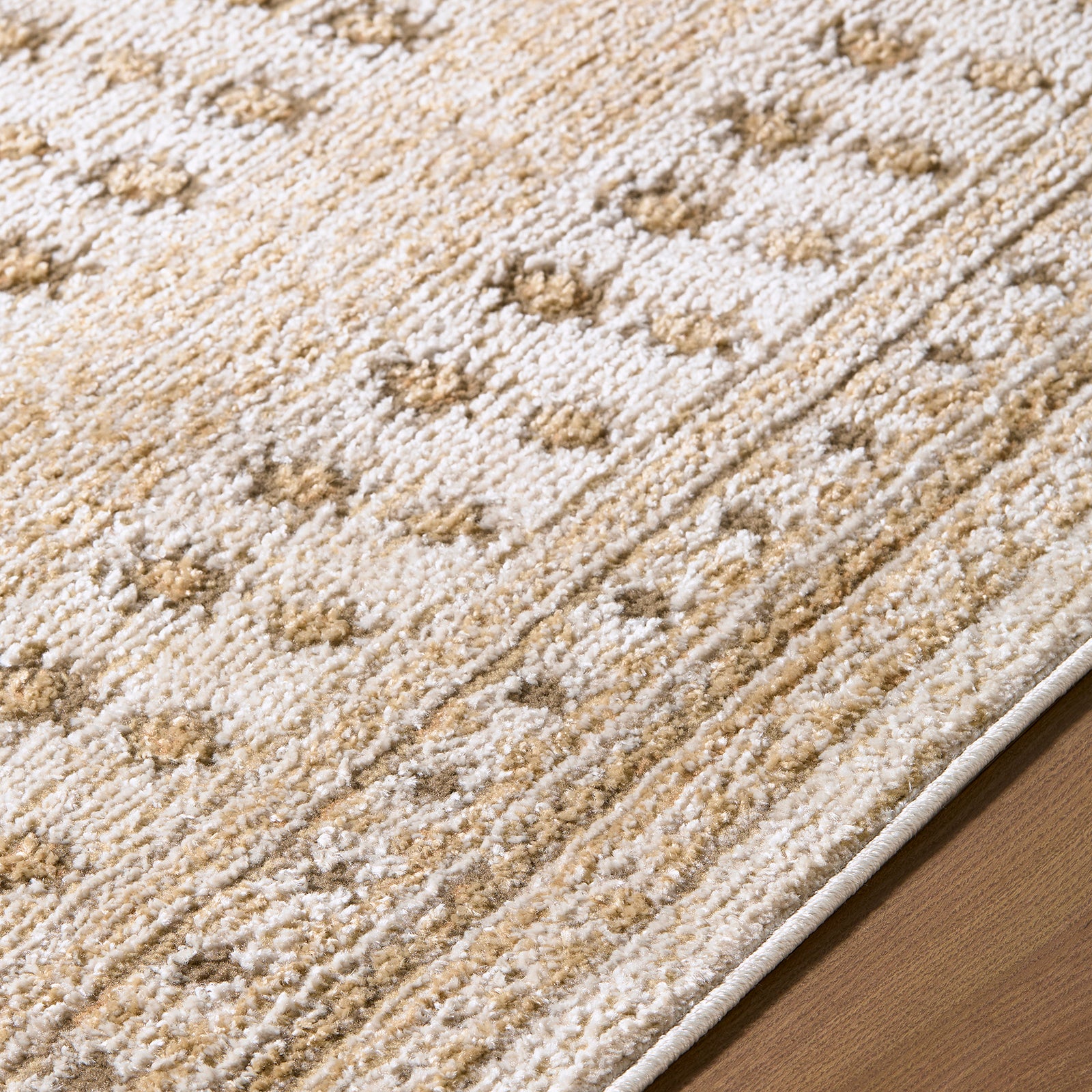 Alba Global Graphic Ivory & Light Olive Polypropylene & Polyester Rug 160x213cm - texture detail