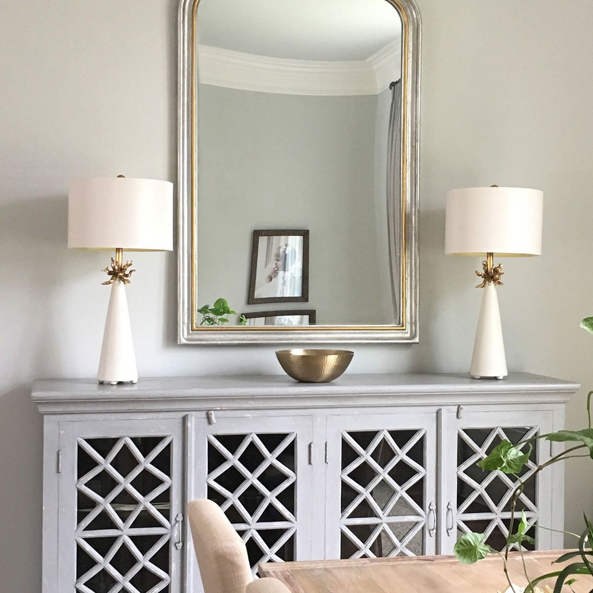 Neo Table Lamp - White & Gold