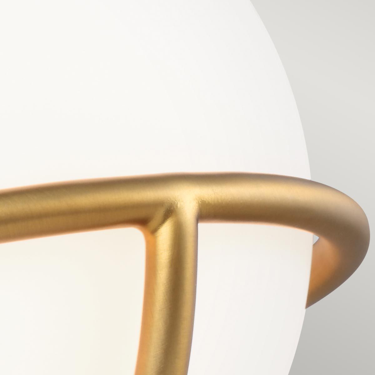 Venus Single Wall Light - Brass