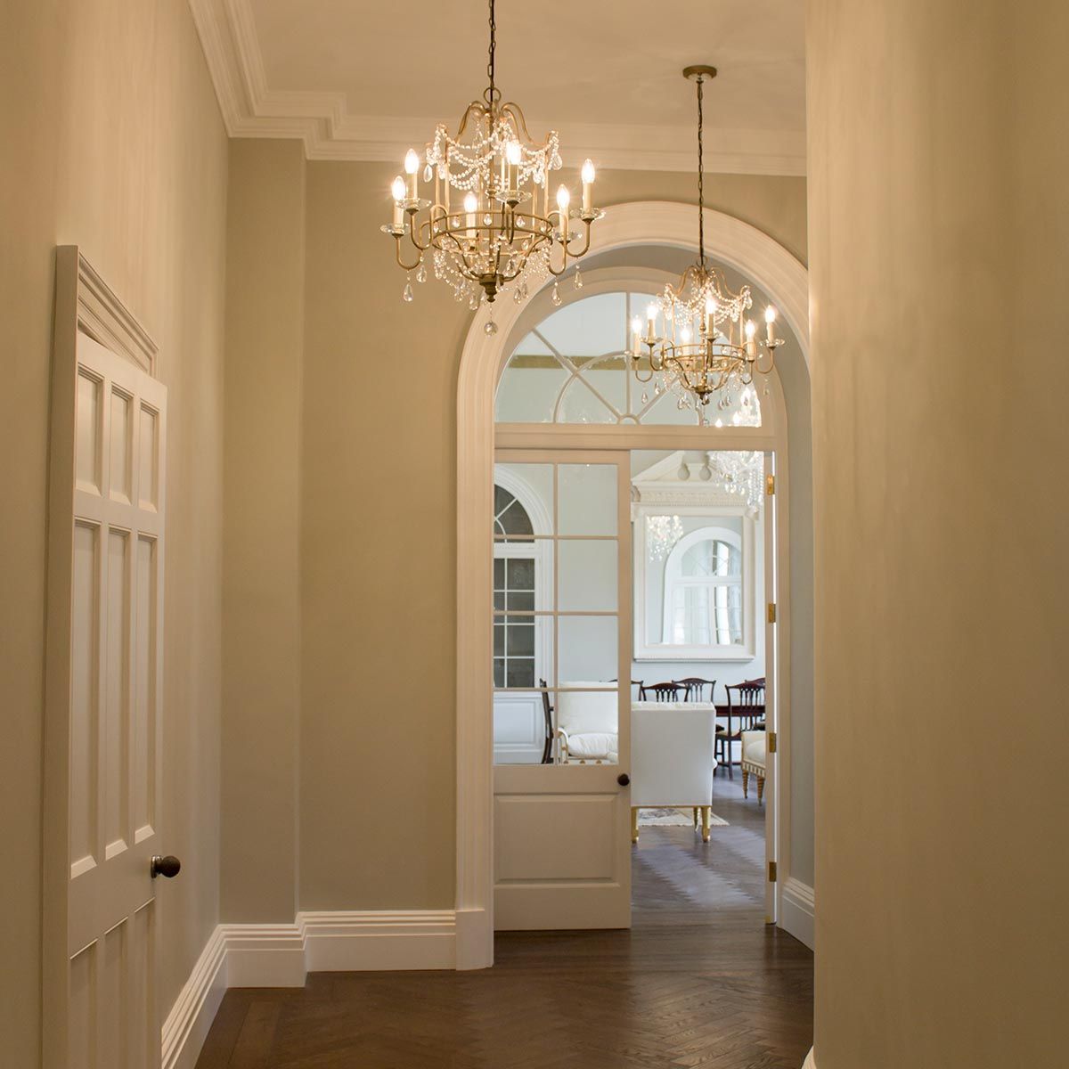 Maximus 4 Light Chandelier - Silver