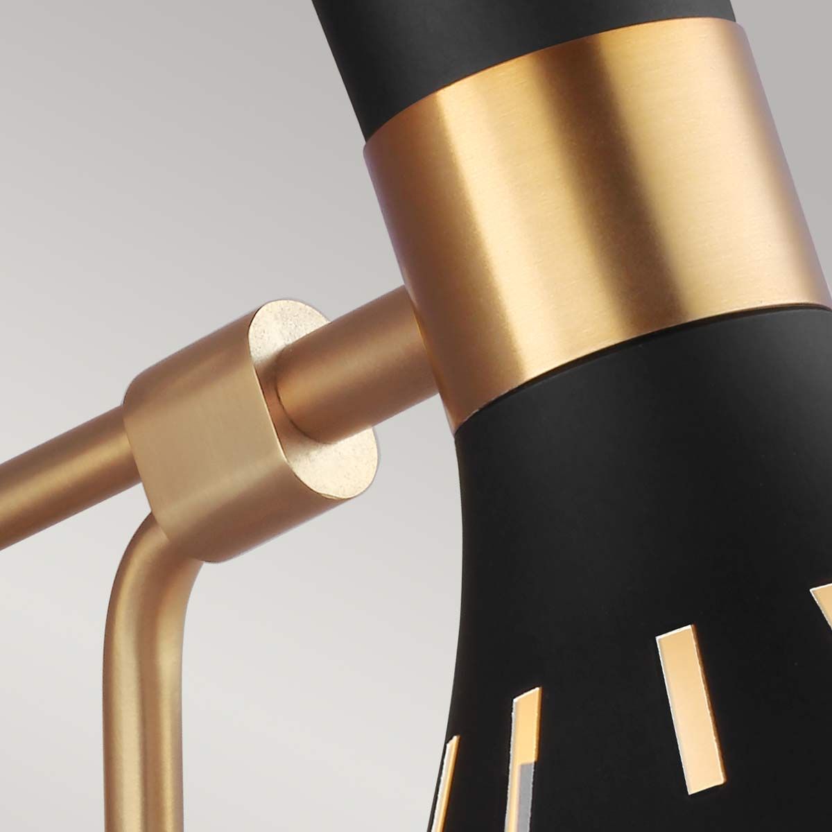 Carnaby Single Wall Light