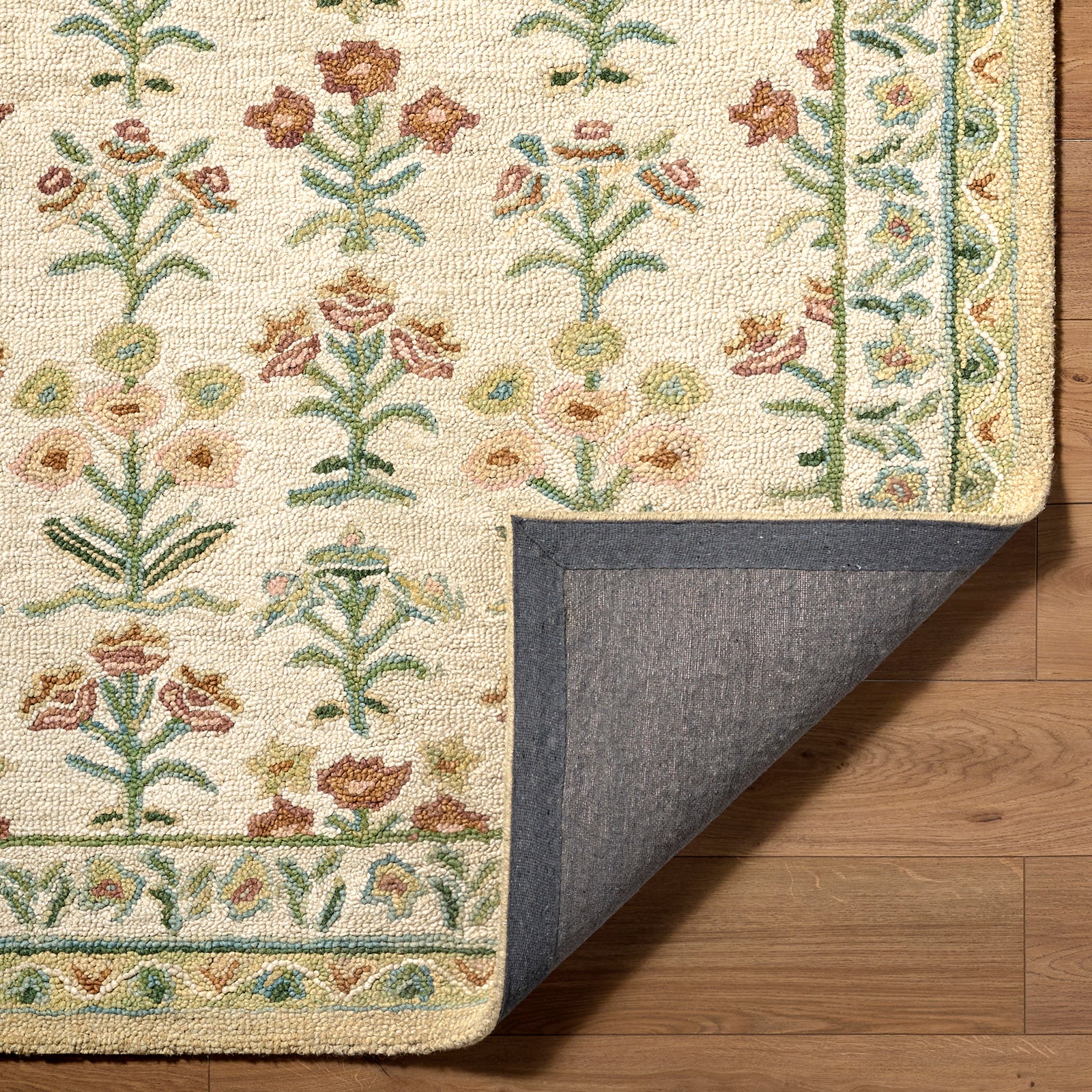 Fairfax Global Wool Global Green & Ivory Rug 153x219cm - folded detail