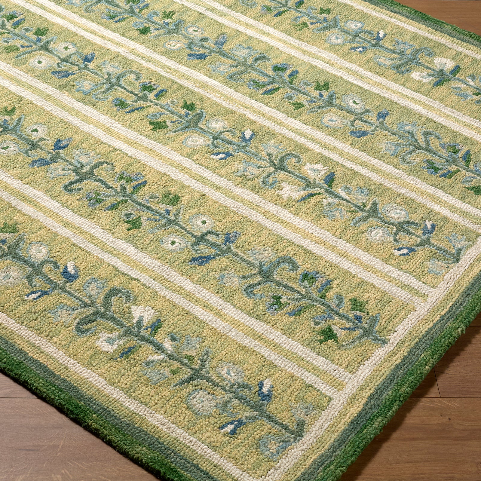 Fairfax Global Wool Global Green & Emerald Rug 153x219cm - corner detail
