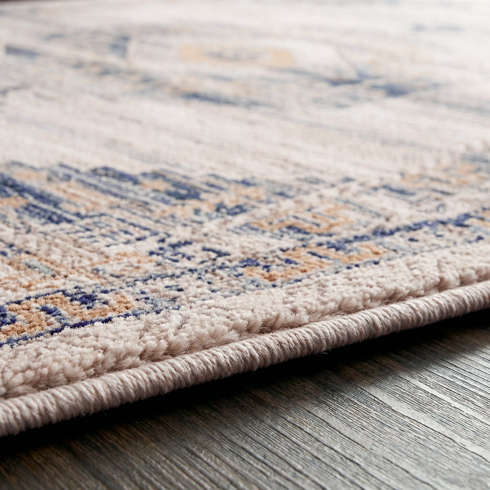Fifth Avenue Vintage Traditional Boho Fringe Grey & Light Grey & Off White Polypropylene & Polyester Rug 152x225cm - texture detail