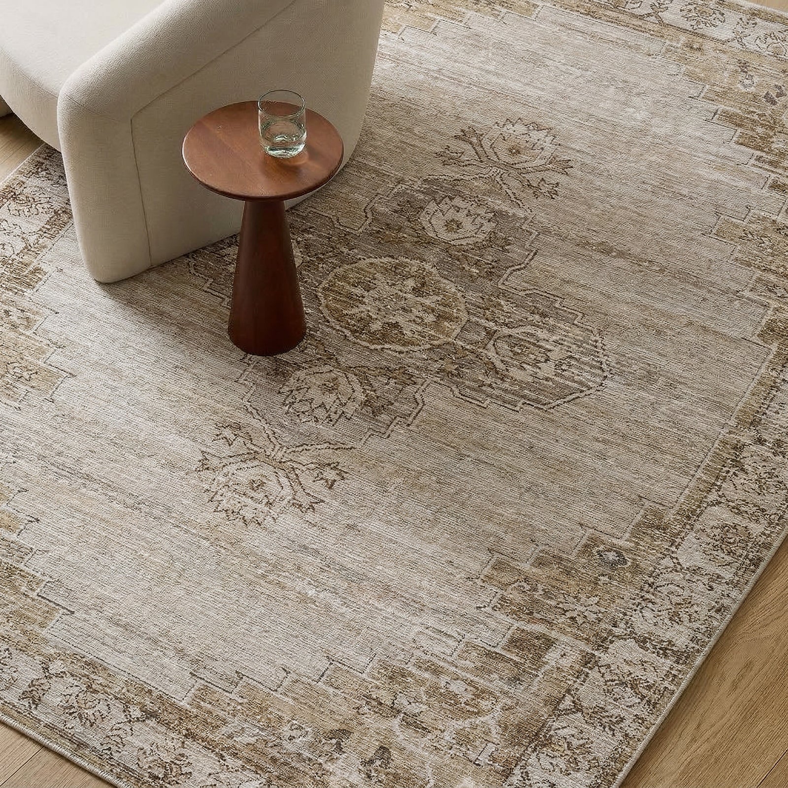 Fifth Avenue Vintage Traditional Boho Fringe Brown & Light Grey & Off White Polypropylene & Polyester Rug 152x225cm - styled detail