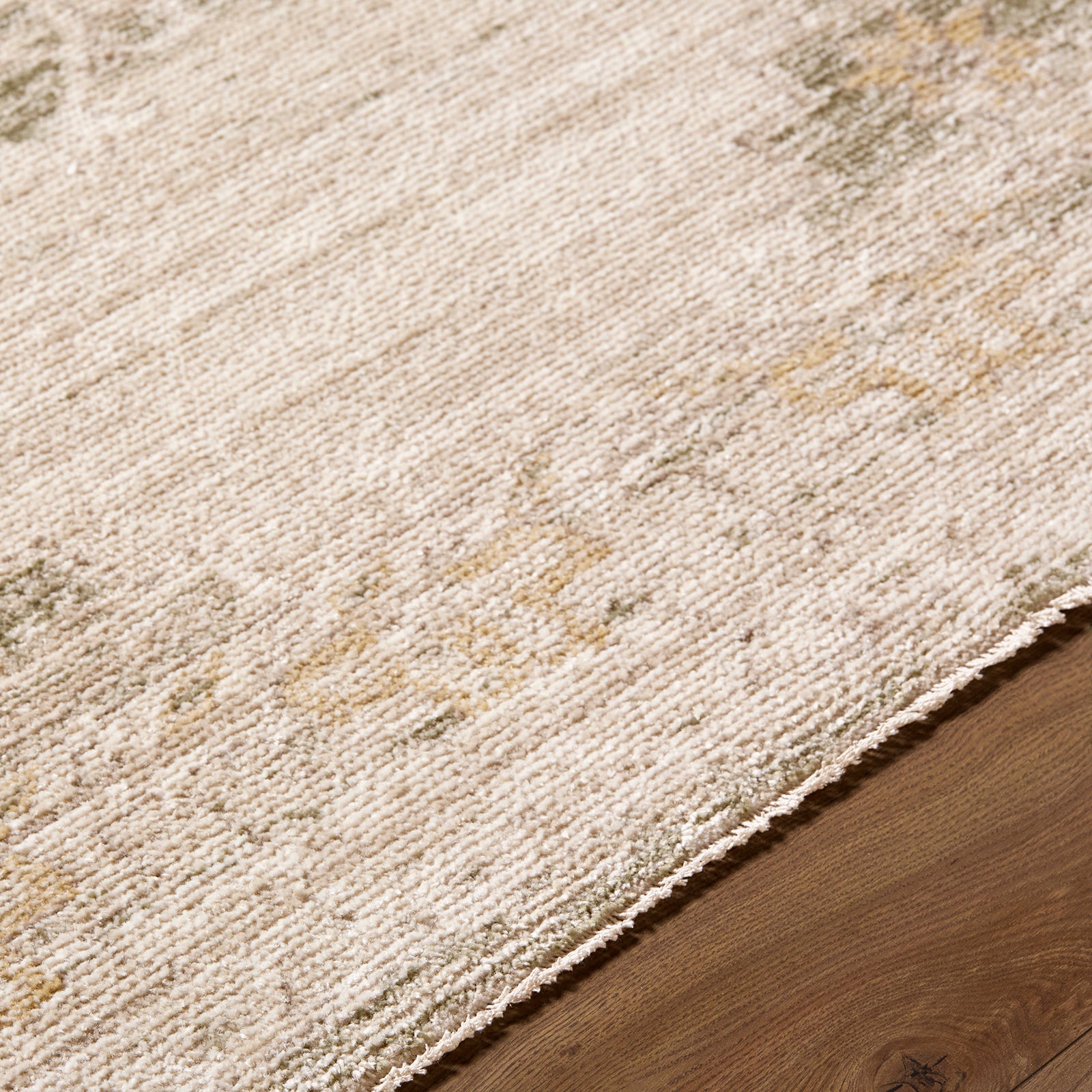 Fifth Avenue Vintage Traditional Boho Fringe Green & Light Grey & Off White Polypropylene & Polyester Rug 152x225cm - texture detail
