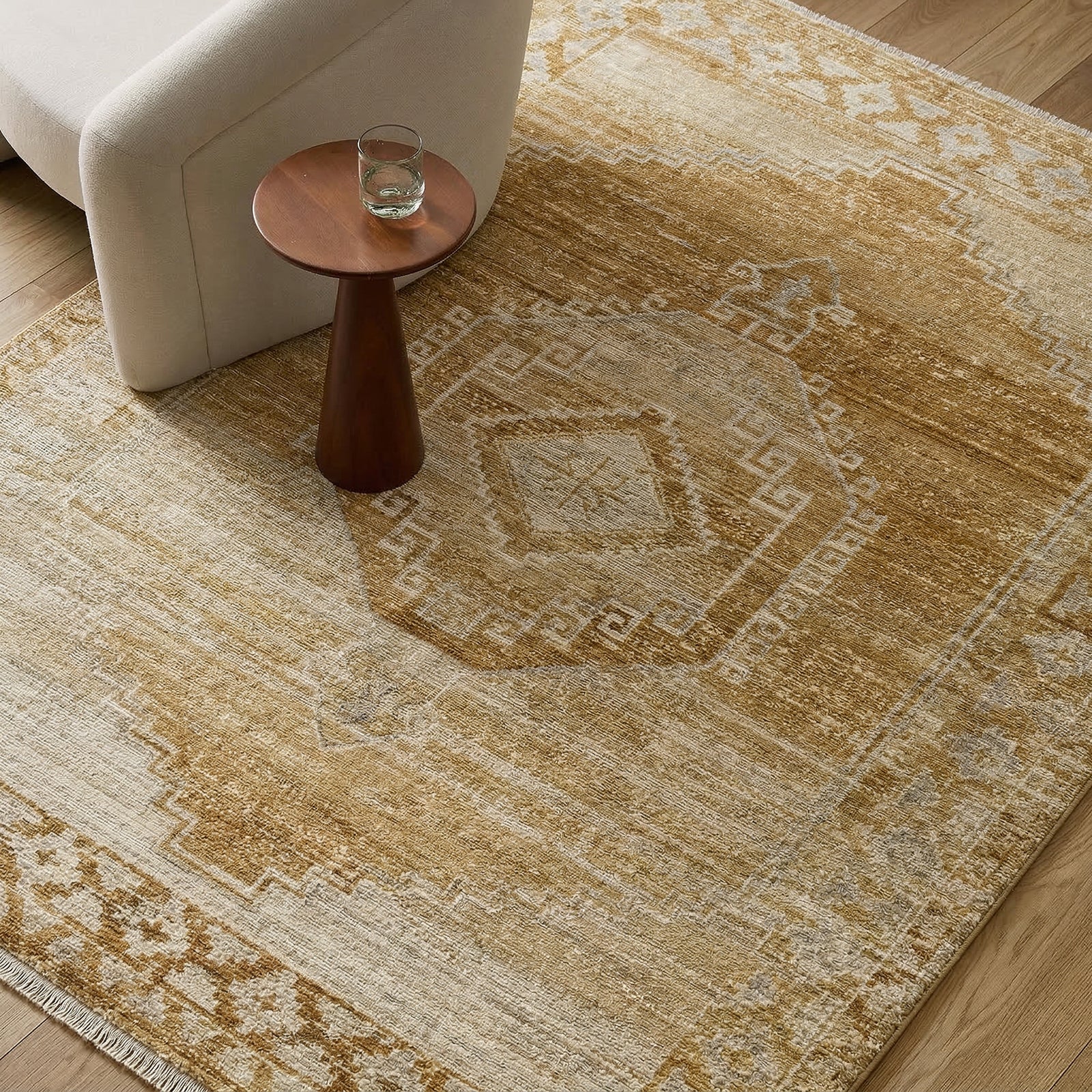 Fifth Avenue Vintage Traditional Boho Fringe Tan & Light Grey Polypropylene & Polyester Rug 152x225cm - styled detail