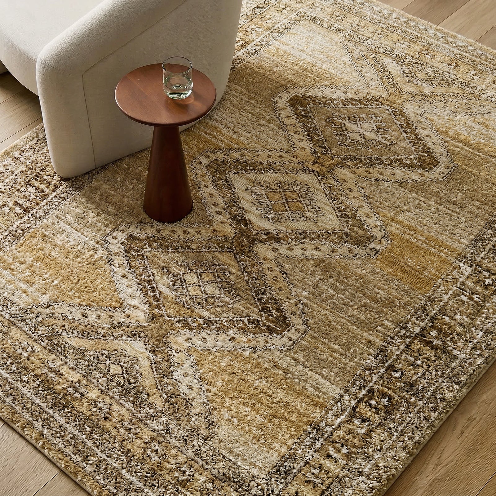 Fifth Avenue Vintage Traditional Boho Fringe Brown & Light Grey & Tan Polypropylene & Polyester Rug 152x225cm - styled detail
