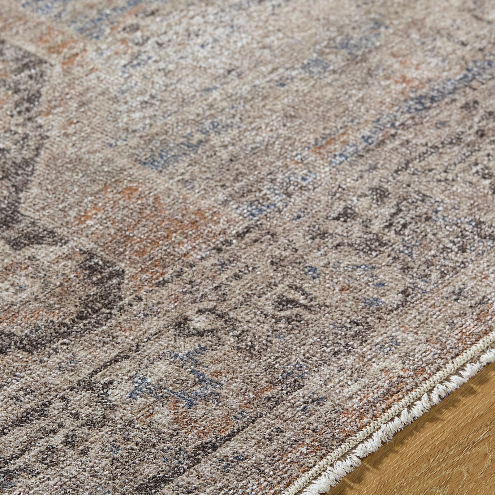 Maria Elena Galey Alix Vintage Traditional Vintage Boho Fringe Brown & Dark Brown Polyester Rug 160x213cm - texture detail