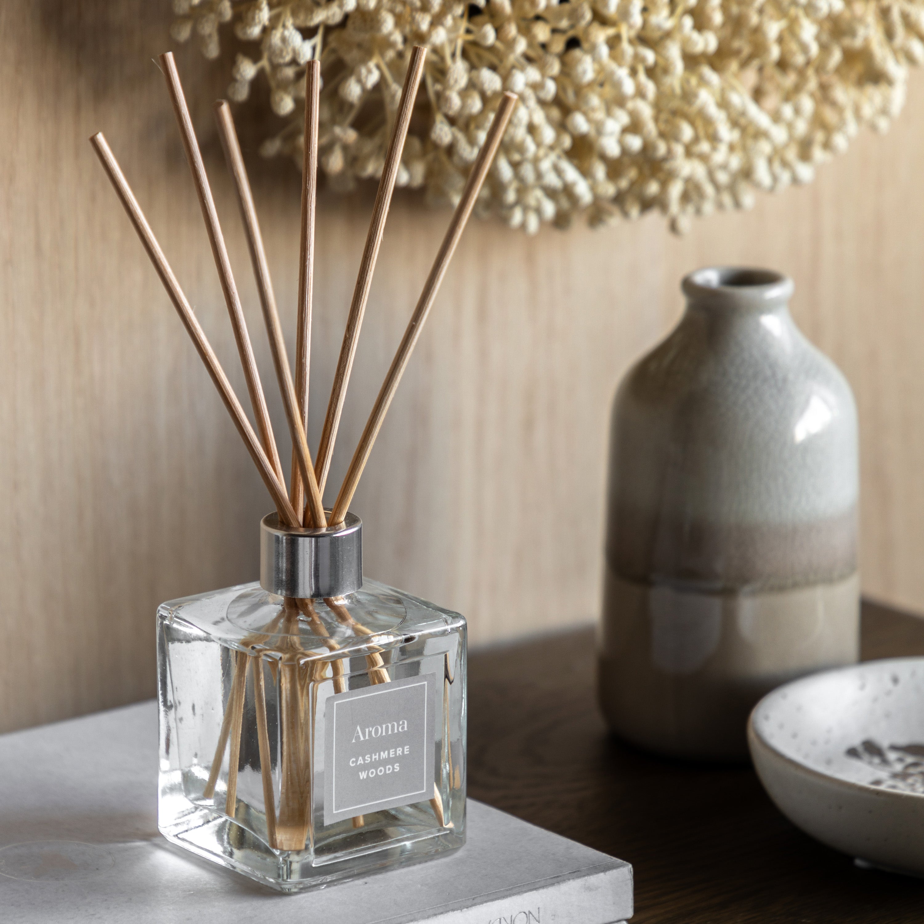 Raleigh Cashmere Woods Natural 180ml Reed Diffuser
