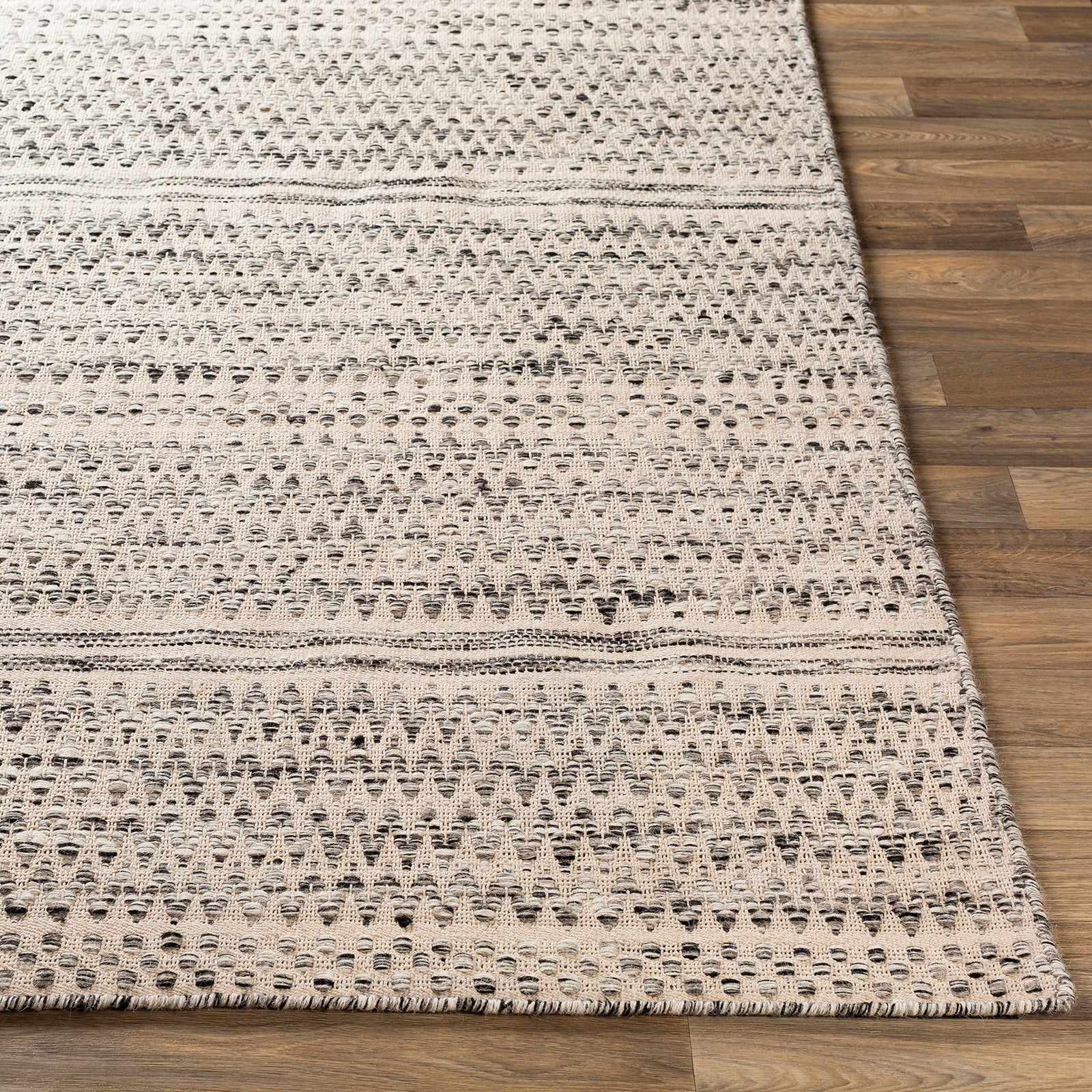 Mardin Global Wool Global Beige & Grey Rug 152x228cm - reverse roll detail