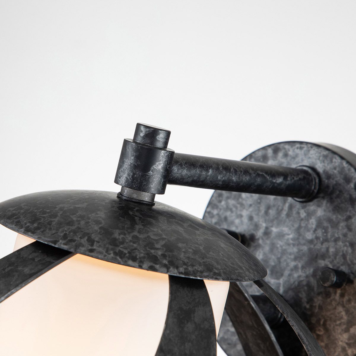 Quintiesse - Blacksmith Single Outdoor Wall Light - Black