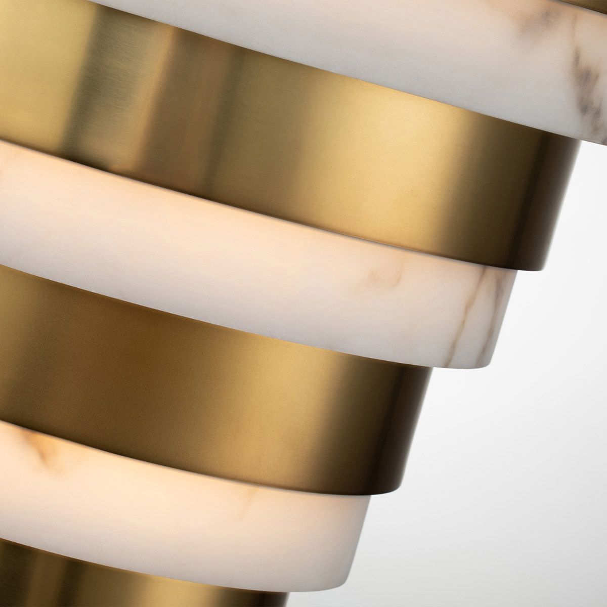 Quintiesse - Echelon LED Wall Light - Brass