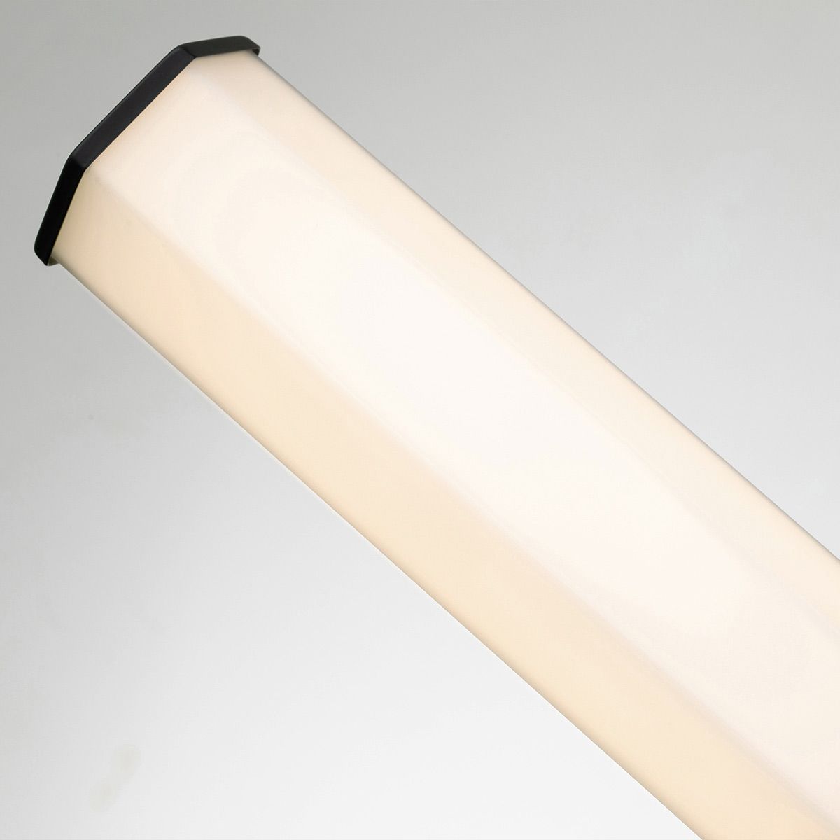 Quintiesse - Facet Dual LED Wall Light - Black