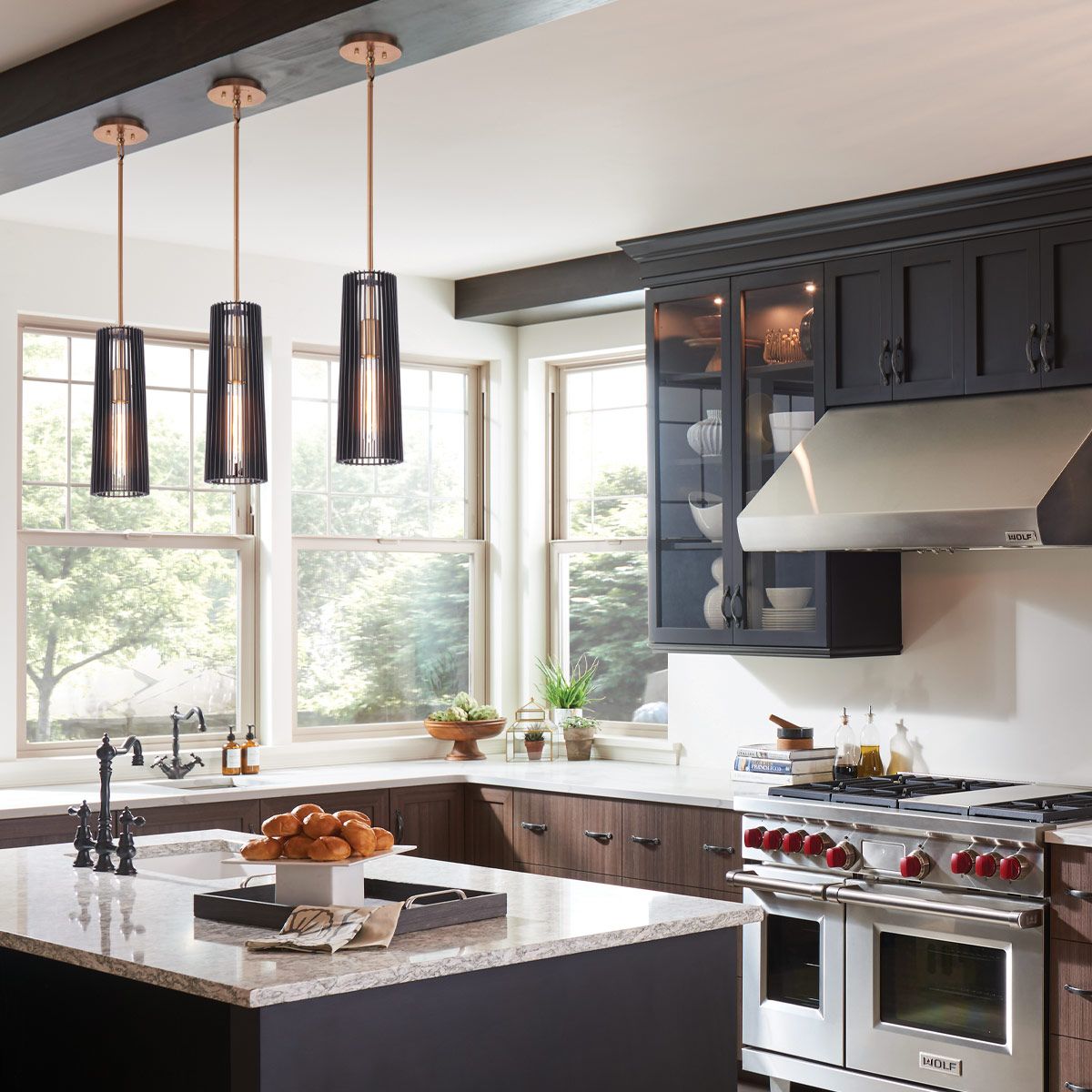 Quintiesse - Linara Single Pendant Light - Black & Gold