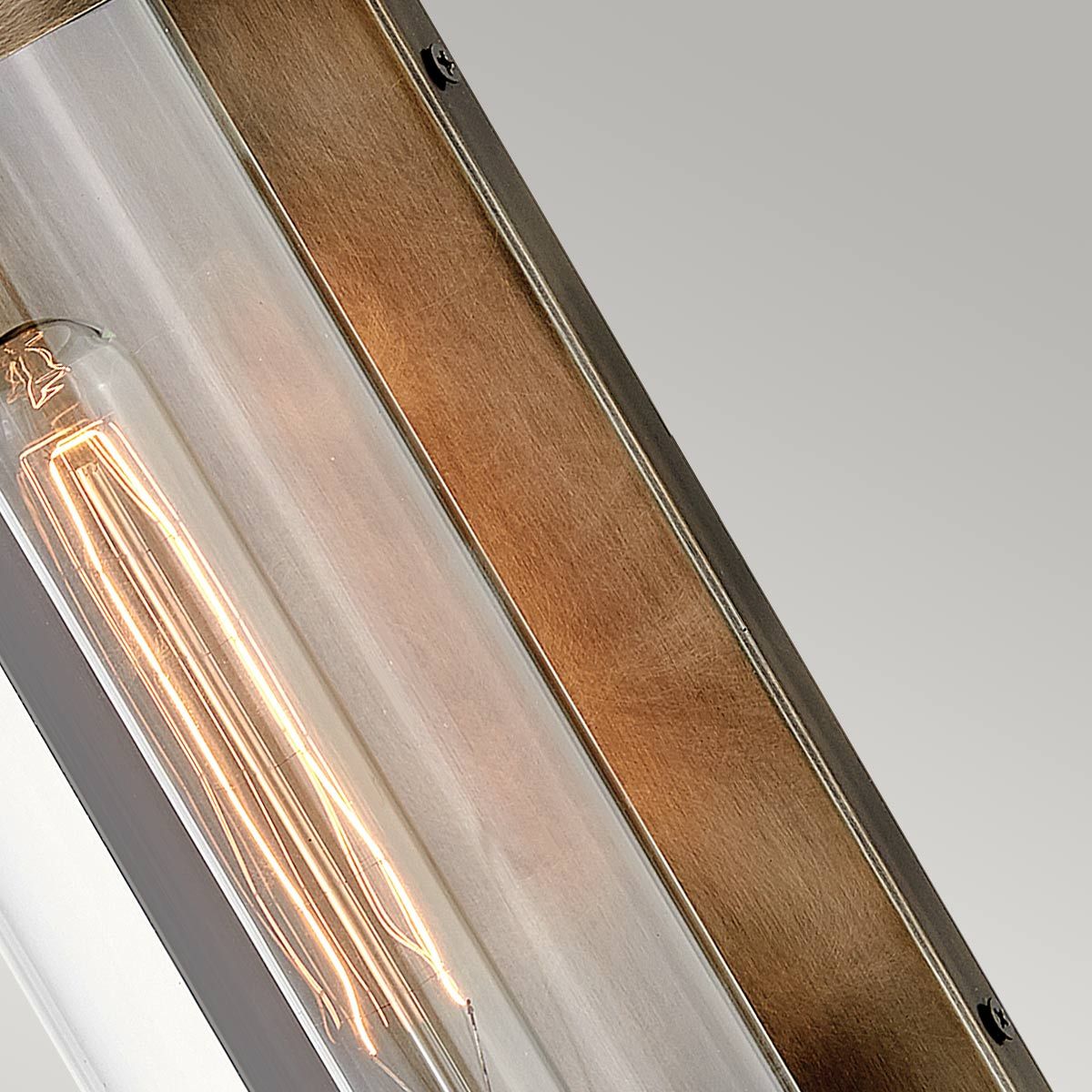 Quintiesse - Pearson Single Medium Wall Lantern - Bronze