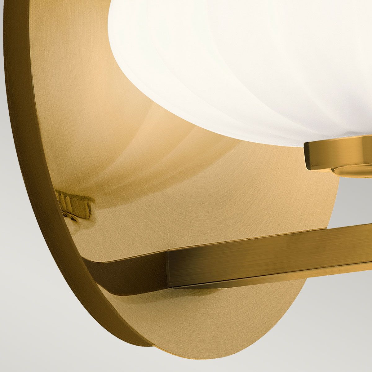 Quintiesse - Pim Single Wall Light - Gold