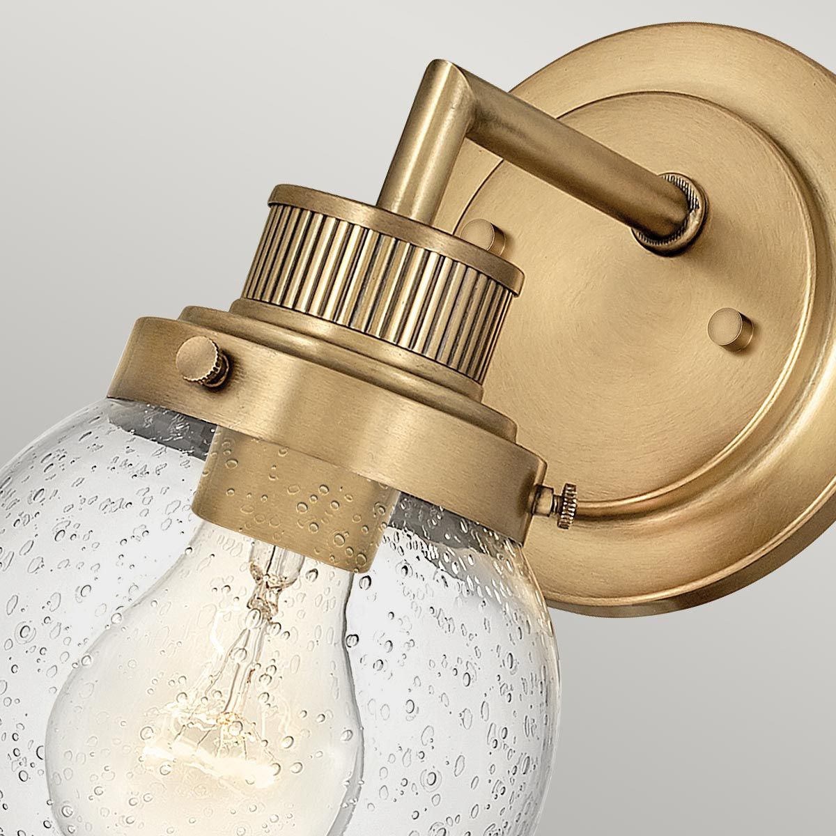 Quintiesse - Poppy Single Wall Light - Brass