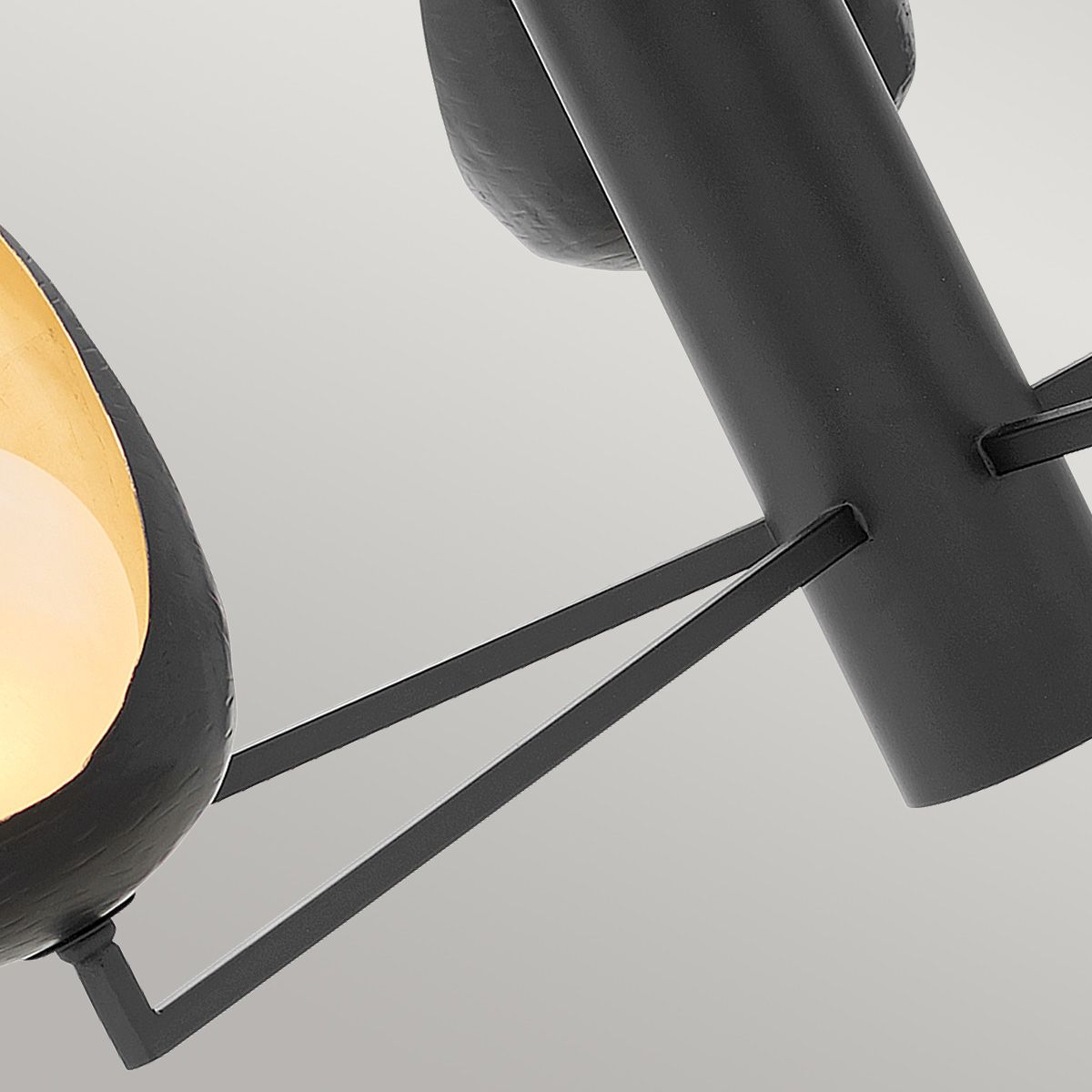 Quintiesse - Ren 5 Light Chandelier - Black & Gold