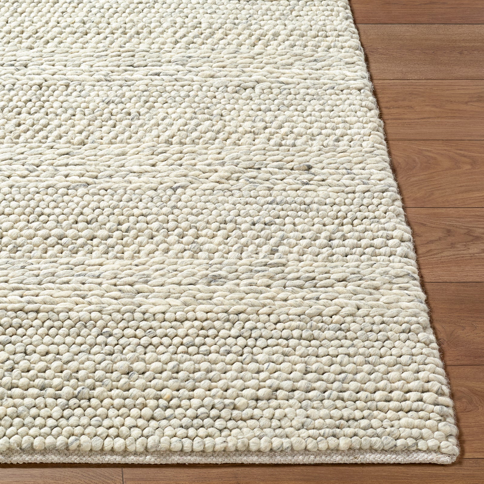 Tahoe II Global Wool Beige & Taupe Rug 152x244cm - reverse roll detail