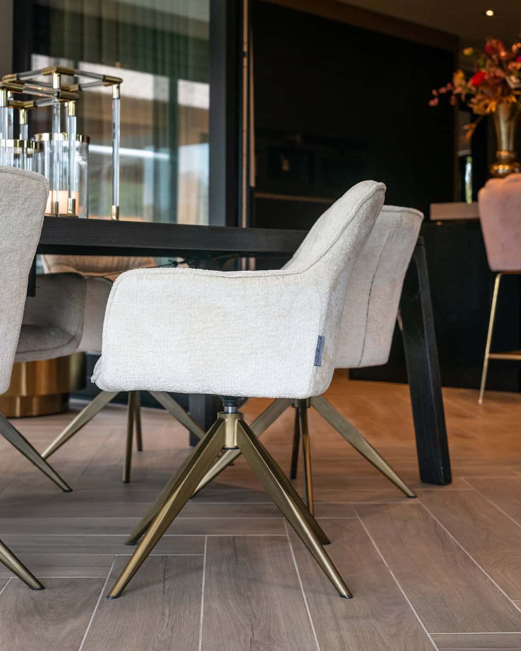 Dining table Baccarat 230 (Dark coffee)
