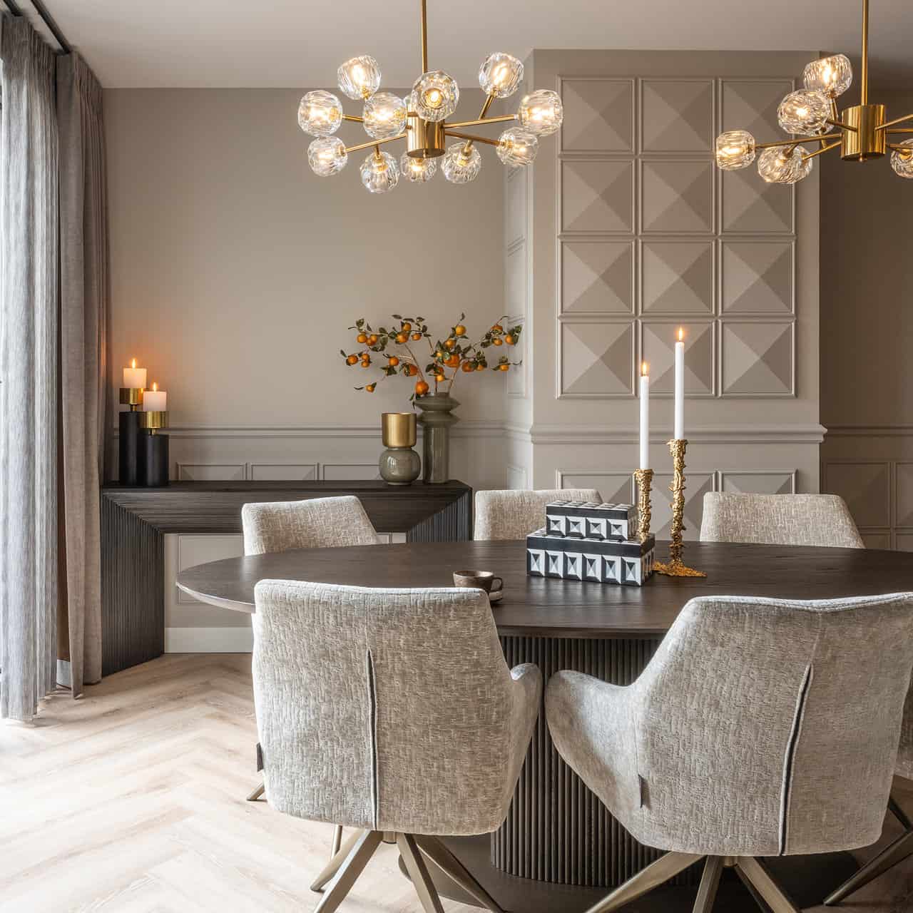 Dining table Luxor oval 235 (Brown)