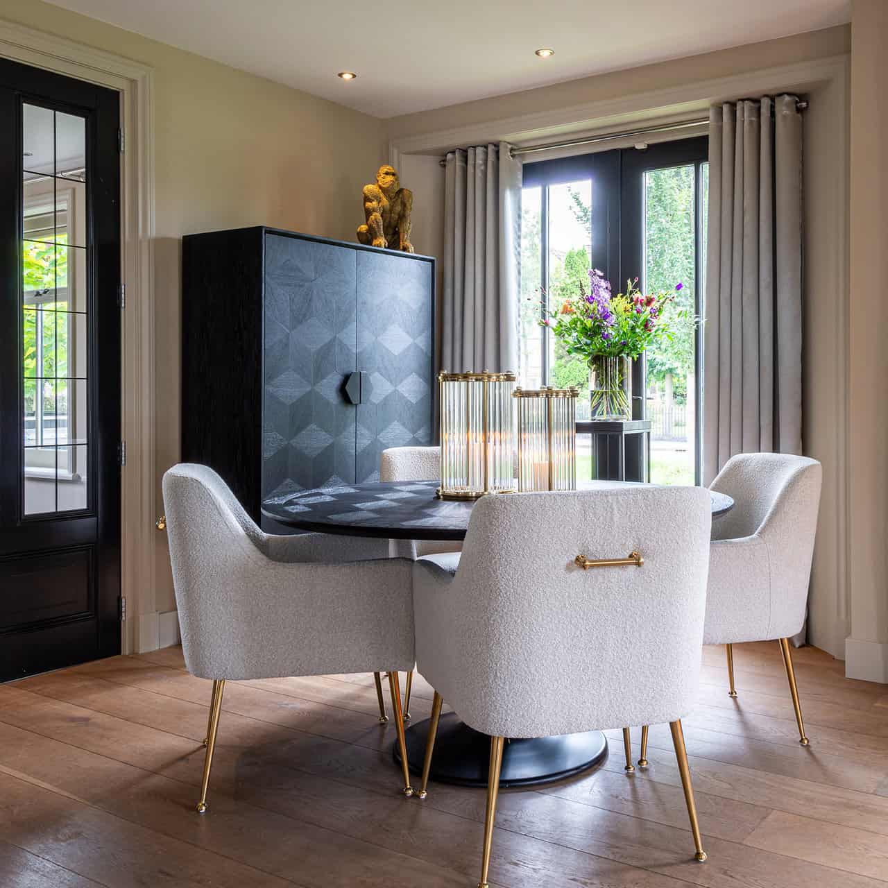 Cabinet Blax 2-doors (Black)